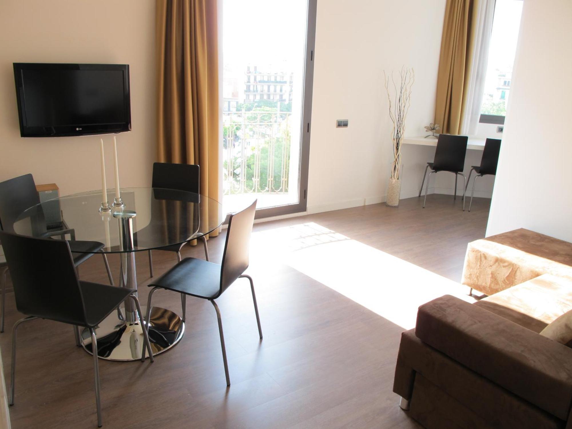 Barcelona4seasons - Sagrada Familia Apartment *